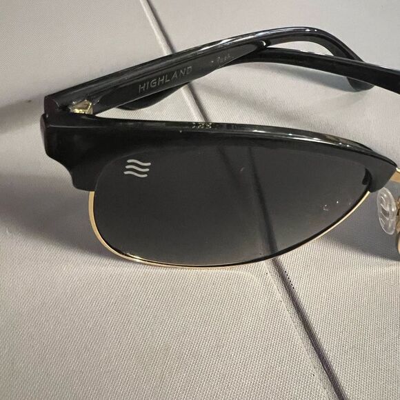NEVEN highland gold rush sunglasses main image 4
